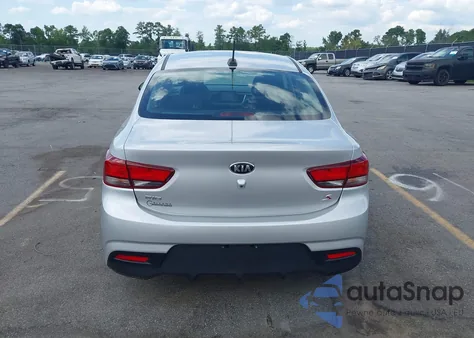2020 Kia Rio S z USA, uszkodzony, nr VIN 3KPA24AD5LE313032